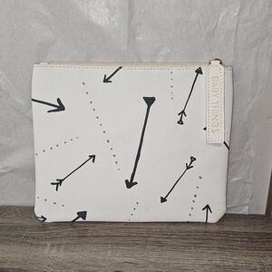 Arrow Print Baby Things Pouch- NWOT